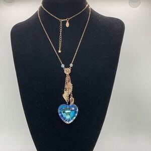 Kirk’s Folly Antiqued Gold Tone and Clear Heart Necklace